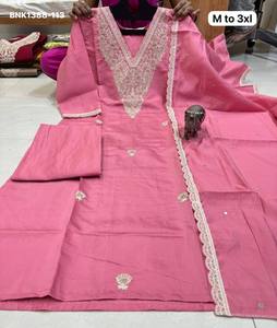 Colección de Kurti-Pantalón-Dupatta Rectos de Seda Romana de Excelente Calidad con Pitha y Bordados, Proveedor Indio - Product Image 5