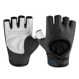 Gants mi-doigts respirants en maille unisexe pour l'été, avec fermeture auto-agrippante, en PU noir et gris - Product Image 5