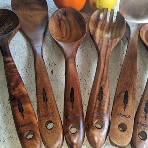 Fourchette en bois écologique faite à la main, de qualité alimentaire, en bois naturel, passe au lave-vaisselle, ustensile de cuisine - Product Image 1