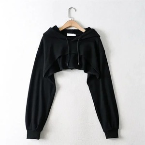Sweat-shirt décontracté en polyester tricoté asymétrique à épaules tombantes et manches longues avec oreilles de chat noires pour femme, couleur unie, idéal pour l'automne - Product Image 1