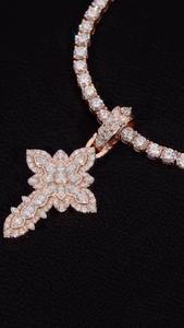 Joyería con Colgante de Diamantes Minimalista de Excelente Calidad para Uso en la Oficina o Casual, Disponible a Precio de Fábrica - Product Image 5