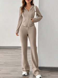 Ensemble de survêtement d'hiver pour femmes grande taille, couleur unie, sweat-shirt 100% coton avec pantalon de jogging deux pièces - Product Image 4