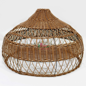 Abat-jour en plastique fait main en forme de cloche, rustique, écologique, design artisanal - Product Image 1