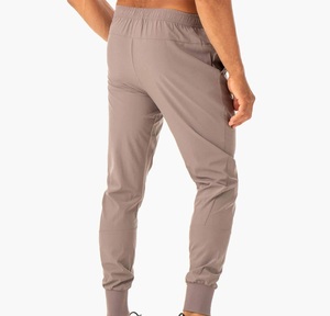 Proveedor de Pantalones Deportivos para Hombre con MOQ Bajo, Pantalones Deportivos al por Mayor, Joggers Atléticos Personalizados, Pantalones Elásticos - Product Image 3