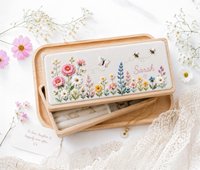 Elegante Marco de Fotos de Madera con Bordado para Decoración del Hogar, para Anillos, Pendientes, Collares, Accesorios, Detalles Artísticos Hechos a Mano