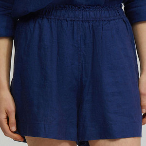 Shorts Cleo de Fine Stitch Craft con tacto suave, perfectos para un uso cómodo durante un día largo, shorts Cleo para mujer para uso en exteriores. - Product Image 4