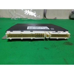 ECU และโมดูลคอมพิวเตอร์มือสองสำหรับรถยนต์ S-class รุ่น A2215408401 - Product Image 2