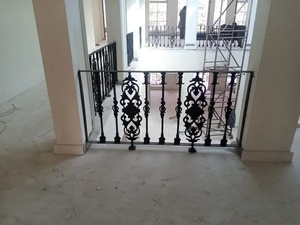 Rampe d'escalier en acier inoxydable de style victorien, résistante à la rouille, facile à assembler, taille personnalisable, garantie de 3 ans, finition exquise - Product Image 3