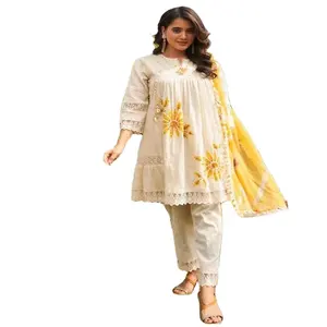 Indossa da donna indiana punto Kurti-Pent ricamato in cotone con Dupatta di cotone | Estate stile collezione Kurtis produttore India |