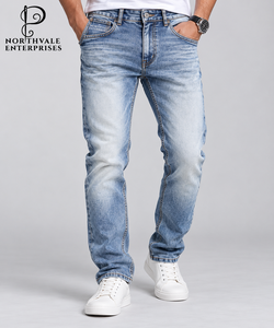 กางเกงยีนส์ผู้ชายแฟชั่นทรงสลิมฟิต ยืดหยุ่น ใส่สบาย สไตล์ลำลอง - Product Image 1