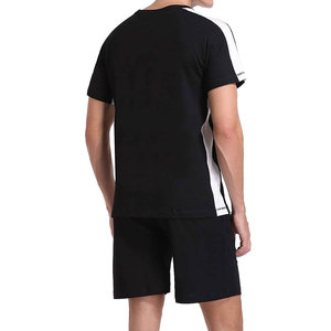 Ensemble de vêtements de sport respirants pour l'entraînement, le fitness et le quotidien, service OEM, t-shirt et short athlétiques pour homme, ensemble assorti - Product Image 3