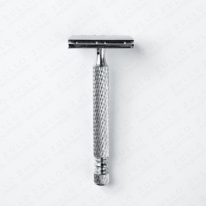 Classic Manual Safety Razor Double Edge Shaving Tool with 1 Handle and 1 Replacement Blade for <b>Men</b> - Product Image 6
