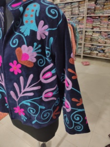 Veste respirante TNT pour femme, col rond, manches longues, broderie florale à la main, fermeture à points ouverts, vêtements d'hiver, doublure en coton - Product Image 3