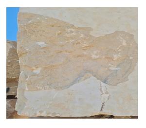 Bloc de pierre naturelle Pierre Taza Dune Beige en calcaire brut, grand bloc solide pour façade, revêtement de sol, aménagement paysager et maçonnerie - Product Image 1