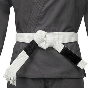 Venta Directa de Fábrica, Kimono de Karate Clásico Unisex, Diseñado para Artes Marciales, Tejido Resistente 100% Algodón, Diseño Profesional en la Parte Delantera - Product Image 6