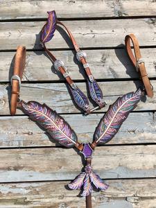 Magnifique ensemble de pinces à cheval en cuir véritable en forme de plume peinte comprenant des selles de tétal de poitrine de cheval occidental saisonnier - Product Image 2