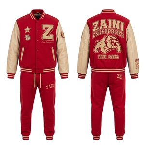 Chándal Deportivo de Felpa para Hombre, 420 GSM, Algodón y Poliéster, Rojo Beige, Manga en Contraste, Bordado Chenille, Logotipo Personalizado, OEM ODM - Product Image 1
