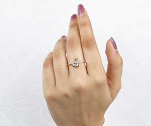 เพชรคุณภาพสูง IGI Certified 14K ทองคำขาว E VVS1 เพชรเลี้ยงในห้องปฏิบัติการ ฝังแบบ Bezel Setting ของขวัญวันหมั้น วันแต่งงาน วันเกิด สำหรับเธอ - Product Image 3