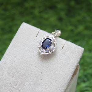 Pendentif vintage en saphir bleu, coupe ovale, collier en argent sterling 925, fait main, cadeau de mariage, bijoux pour femmes - Product Image 6