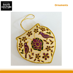 Ornements festifs suspendus en forme d'urne brodés à la main avec des oiseaux et des fleurs roses pour la décoration de la maison à bas prix - Product Image 4
