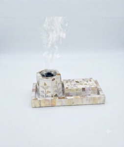 Quemador de Incienso Rectangular con Incrustaciones de Madreperla, Difusor de Aromaterapia Decorativo Floral para el Hogar - Product Image 1