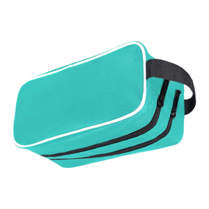 Pochette de toilette unisexe écologique personnalisée pour le hockey sur glace avec broderie du logo de l'équipe, 100% polyester, pour les joueurs de sport - Product Image 3