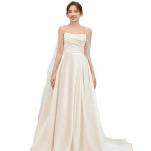 Robe de mariée OEM de haute qualité de style simple avec une belle nouvelle mode TNBP2401 - Product Image 1
