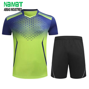 ชุดวอลเลย์บอลชายแบบกำหนดเอง คอวี แห้งเร็ว พิมพ์ลายแบบซับลิเมชั่น เสื้อทีมกีฬาและกางเกงขาสั้น ชุดกีฬา - Product Image 1