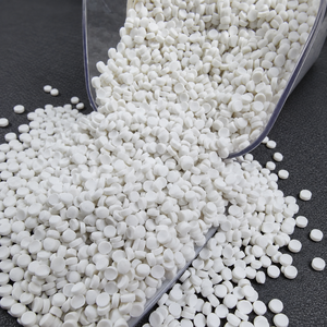 Offres Exceptionnelles : Granulés de Carbonate de Calcium de 25 kg, Qualité Masterbatch, Blanc Naturel, pour Film Soufflé, Matière Première Plastique - Product Image 1
