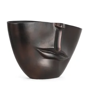 Jarrón Decorativo de Bronce Contemporáneo de 18.25 Pulgadas de Ancho, Hecho a Mano, para Decoración de Mesa, para Diseño Interior Moderno - Product Image 3