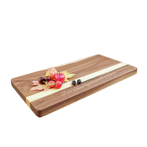 Planche à découper en bois, design minimaliste, finition mate, bois de teck durable, indispensable pour la cuisine - Product Image 1