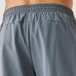 Pantalones Cortos Ligeros de Alta Calidad, Ajuste Delgado, Última Tendencia, Ideales para Gimnasio, Correr y Entrenamiento, con Logotipo Personalizado - Product Image 6