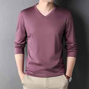 เสื้อยืดคอกว้างผู้ชาย สีเหลือง ผ้าฝ้ายออร์แกนิค 100% คุณภาพพรีเมียม ระบายอากาศได้ดี ผ่านการรับรอง GOTS ไม่หดตัวง่าย - Product Image 4