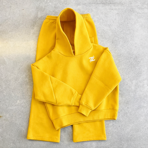 Ensemble de survêtement pour hommes en coton et polyester, idéal pour le jogging et l'entraînement en salle de sport, personnalisable avec logo - Product Image 1
