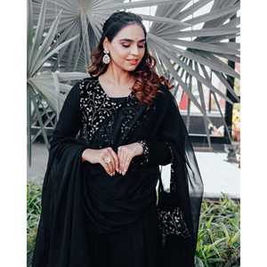 Conjunto de Traje Elegante de Terciopelo Bordado Ecológico para Mujer, Talla XS, Color Negro, Temporada Otoño, Marca Raha - Product Image 5