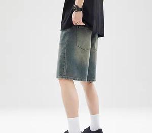 Pantalones Cortos de Mezclilla de Doble Cintura Estilo Streetwear Personalizados OEM, Desgastados, Lavado Ácido, Vintage, con Parches, Jorts, Jeans Cortos con Efecto Descolorido por el Sol para Hombre - Product Image 3