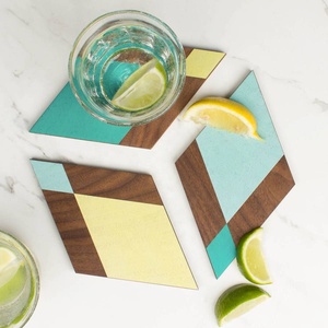Collection artisanale de sous-verres de luxe en bois et résine multicolores, lot de 4, écologiques, extra grands, accessoires de cuisine pour la maison - Product Image 4