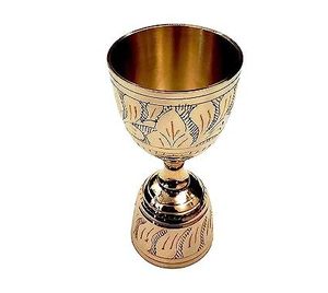 Gobelets en laiton faits à la main, verres à vin gravés, forme cloche élégante, pour mariage et fête - Product Image 2