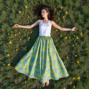 Jupe en tissu de coton pur 100% fabriquée en Inde pour filles, imprimé floral vert citron, vêtements de tous les jours pour les femmes faites à la main au printemps et à l'été - Product Image 2