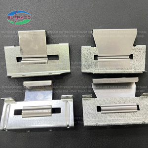 Grandes cantidades de abrazaderas para chapa metálica Seamlock, entrega rápida, embalaje estandarizado, producción en masa - Product Image 2