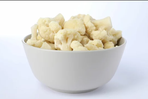 Fresh Cauliflower Florets Organic Raw Vegetables Natural Healthy Snack Food Ready to Eat Whole Pieces - Product Image 2