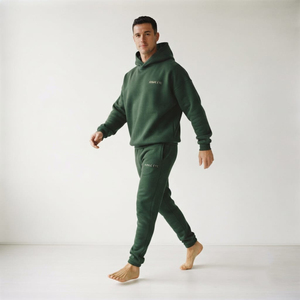 Ensemble sweat à capuche et pantalon de survêtement Hawk Eye Sports avec logo brodé personnalisé sur le devant, en coton épais, coupe décontractée, ajustement régulier, séchage rapide - Product Image 5
