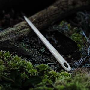 Heavy Duty Bone Threading Needle Handmade Durable <b>Leather</b> Sewing <b>Tool</b> Natural Craft Needle for Weaving Crochet DIY - Product Image 1
