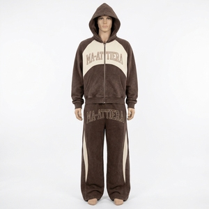 Chándal con Capucha para Hombre, Color Marrón Crema, Cierre de Cremallera Frontal, Corte Holgado, Pantalones Deportivos Largos con Bolsillos Laterales, 100% Algodón - Product Image 3