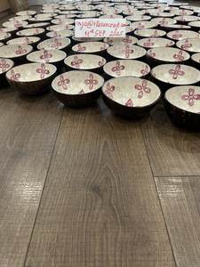 Tazón para Servir de Cáscara de Coco Orgánica - Detalles Luminosos de Madreperla - Utensilios de Cocina Tropicales - Product Image 3