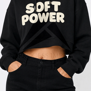 Sweat-shirt à capuche court noir pour femme, imprimé Soft Power, décontracté, en coton, avec poches, pour l'automne - Product Image 5