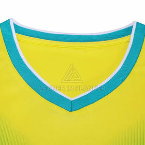 Camiseta de Fútbol Cómoda y Transpirable, Nueva Llegada, Excelente Calidad, Manga Corta, Hecha en Pakistán - Product Image 2