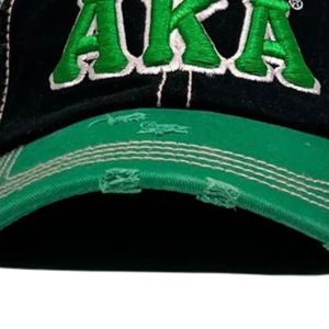 Gorra de Béisbol Verde y Negra con Letras Bordadas, Visera Desgastada, Correa Ajustable, Estilo Casual para Exteriores - Product Image 4