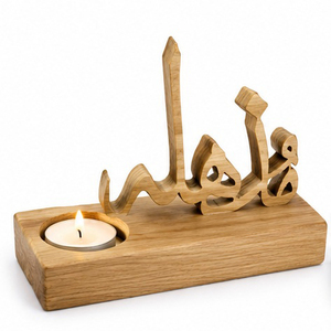 เชิงเทียนทองเหลืองพร้อมลายอักษรอารบิกสำหรับตกแต่งบ้าน - Product Image 3