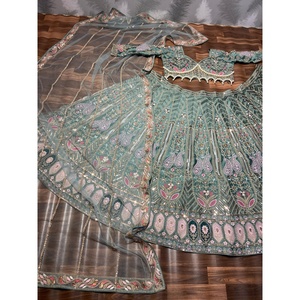 Heera Creation Green 2XL 2kg Lehenga Choli de créateur avec travail de perles à la main, accessoires ethniques - Product Image 6